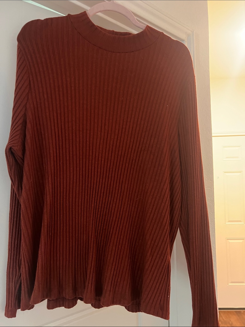 Liverpool Ribbed Mock Neck Top - Rust Brown